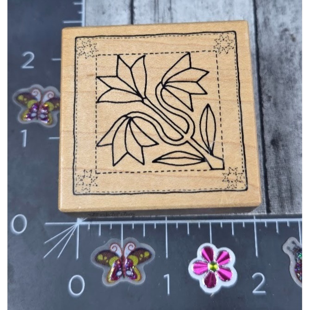 PSX Designs Lily Motif Flower Framed E1424 1995 Rubber Stamp Wood #J98